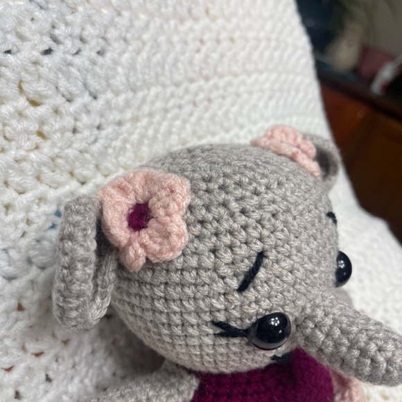 Handmade "Ellie" the Elephant Plushie - Picture 5 of 8